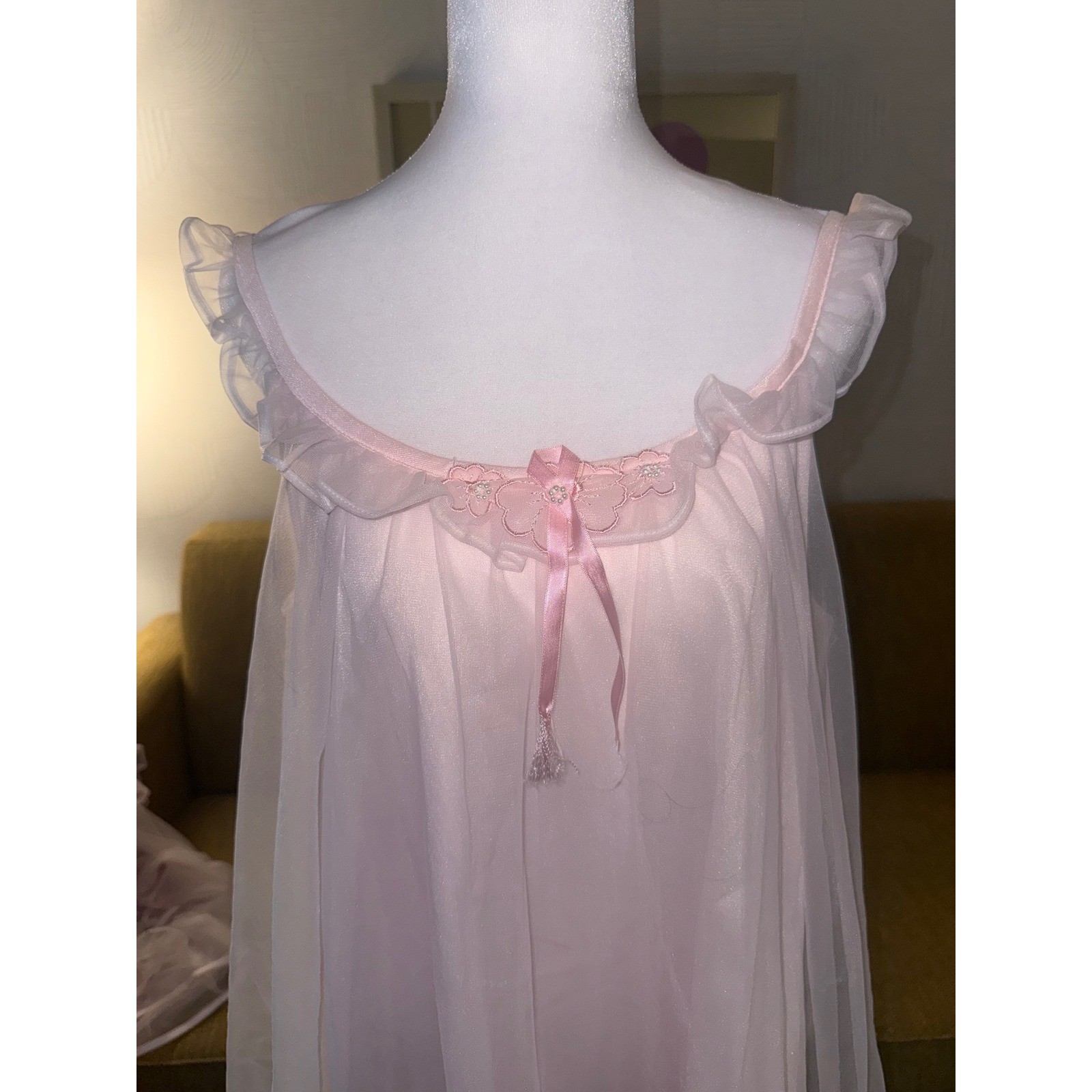 Vintage Pink Sheer Babydoll Nightgown and Robe Set Floral Pearl Accents Lingerie