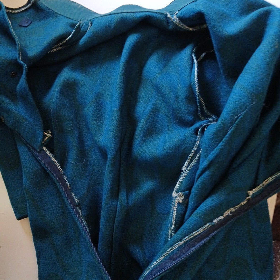Asian Cheongsam 100% Wool Winter Dress Womens Size S Mandarin Blue Wavy pattern