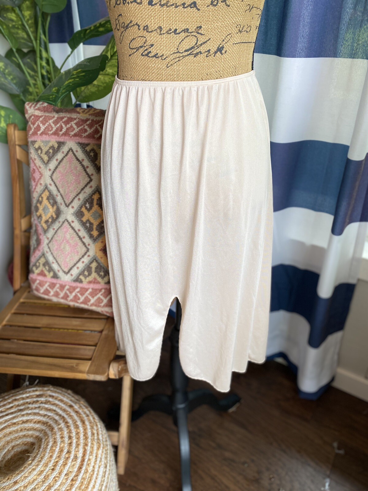 Dixie Belle 27″ Nylon Half Slips, Made In USA Beige 2 Slits Large