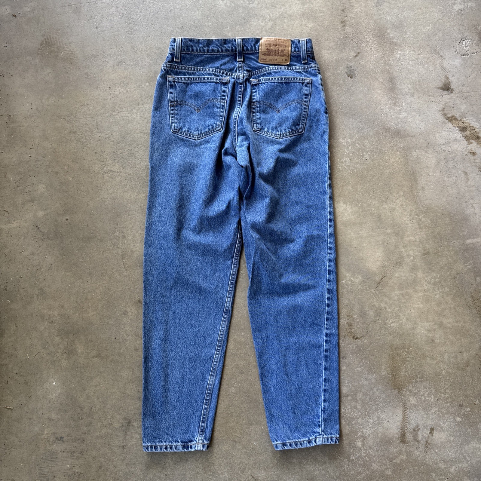 VINTAGE Levis 550 Jeans Womens 13M (31×28.5) Blue Made in USA Taper Relaxed