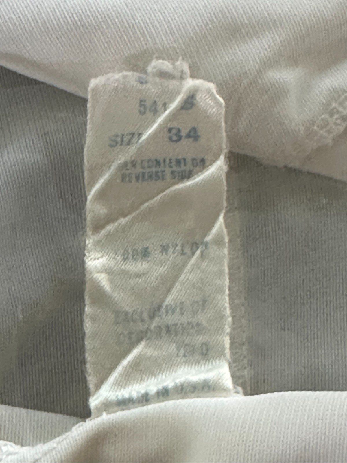 Vtg Full zip slip Nylon SZ 34 nylon taffeta feel armpit to armpit 17″ length 39″