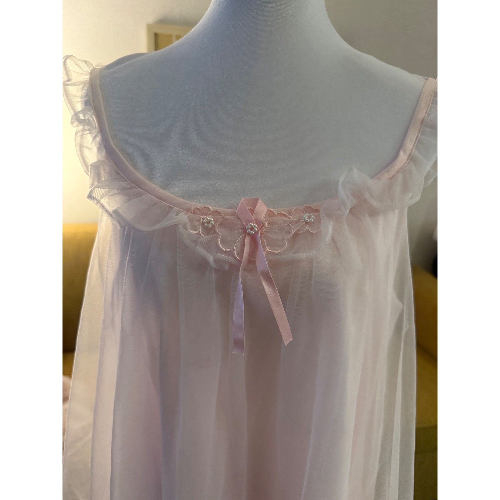 Vintage Pink Sheer Babydoll Nightgown and Robe Set Floral Pearl Accents Lingerie
