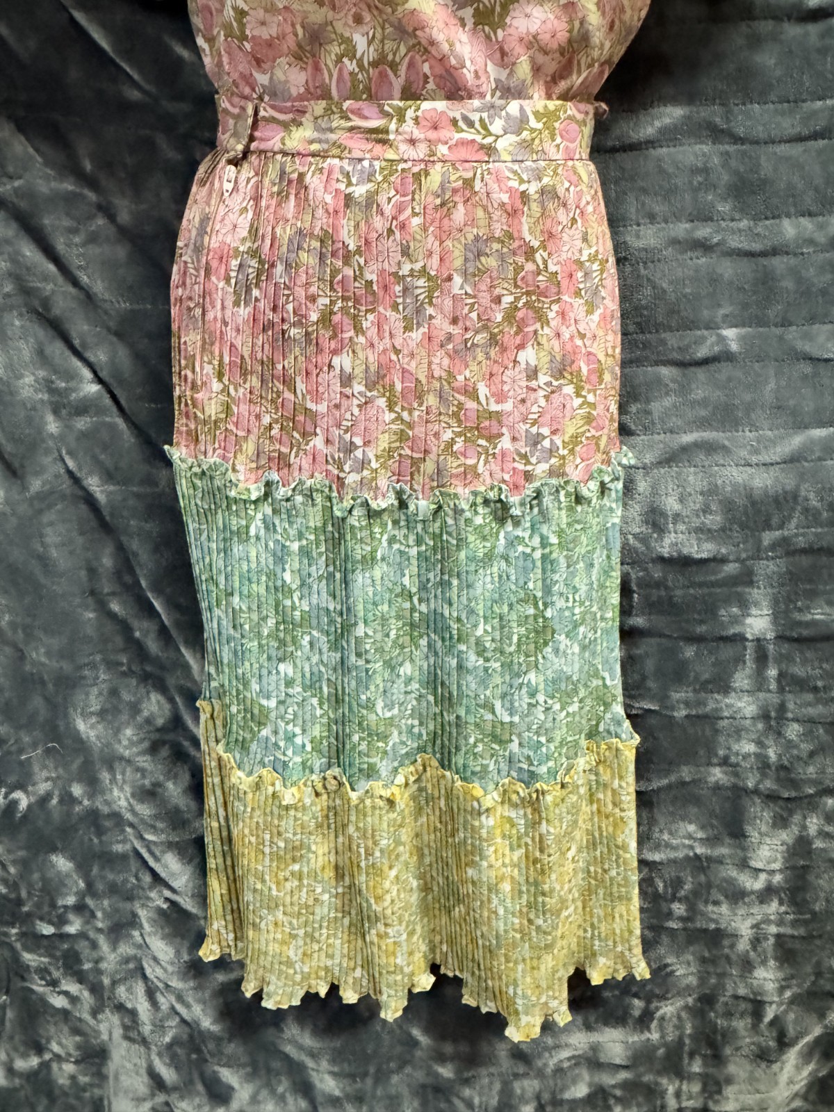 Vintage Handmade Blouse and Skirt Set x-small/small