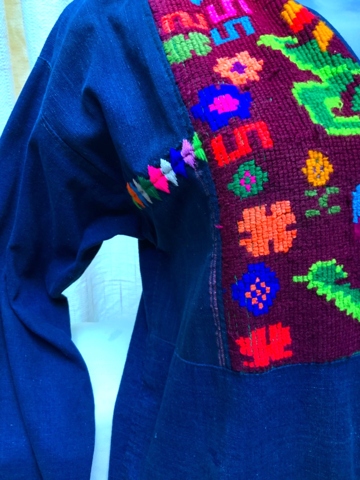 Vintage 70s Guatemalan Tunic/Shirt Indigo Denim Needlepoint Embroidery Size S/M