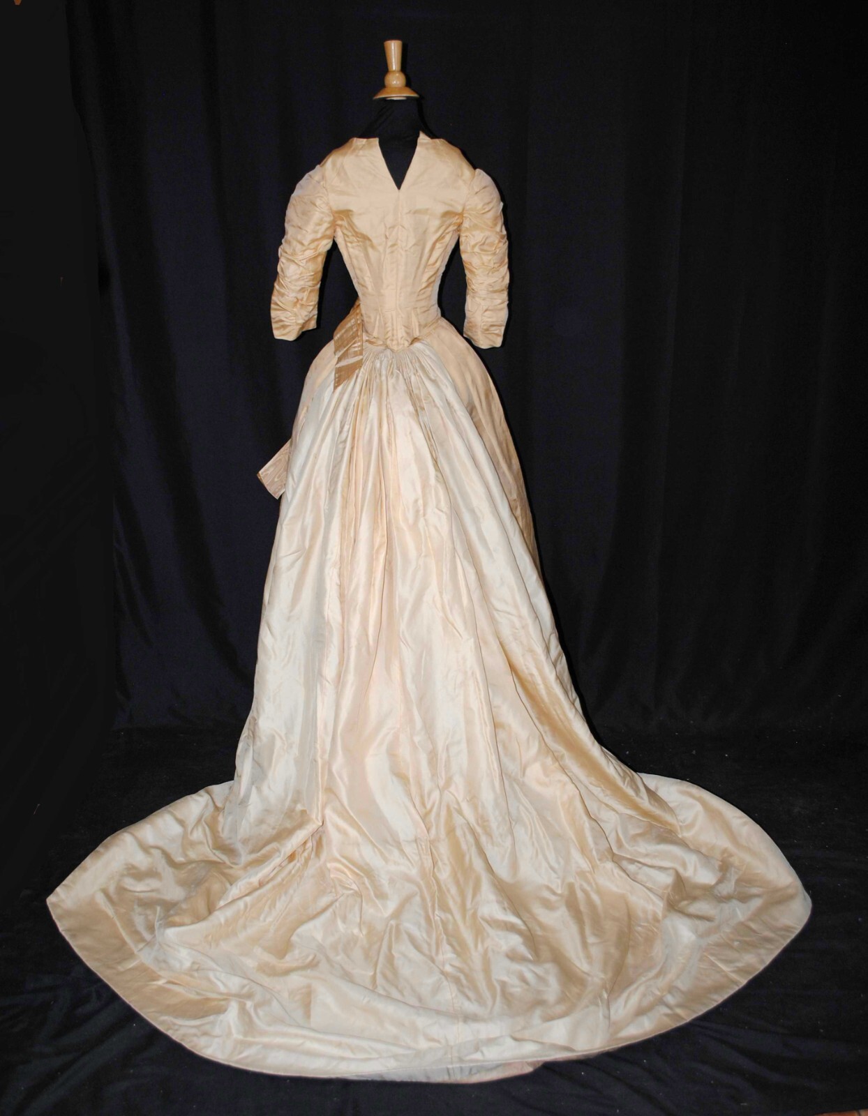 VICTORIAN FOUR PIECE BUSTLE WEDDING GOWN TRAINED, c1860s
