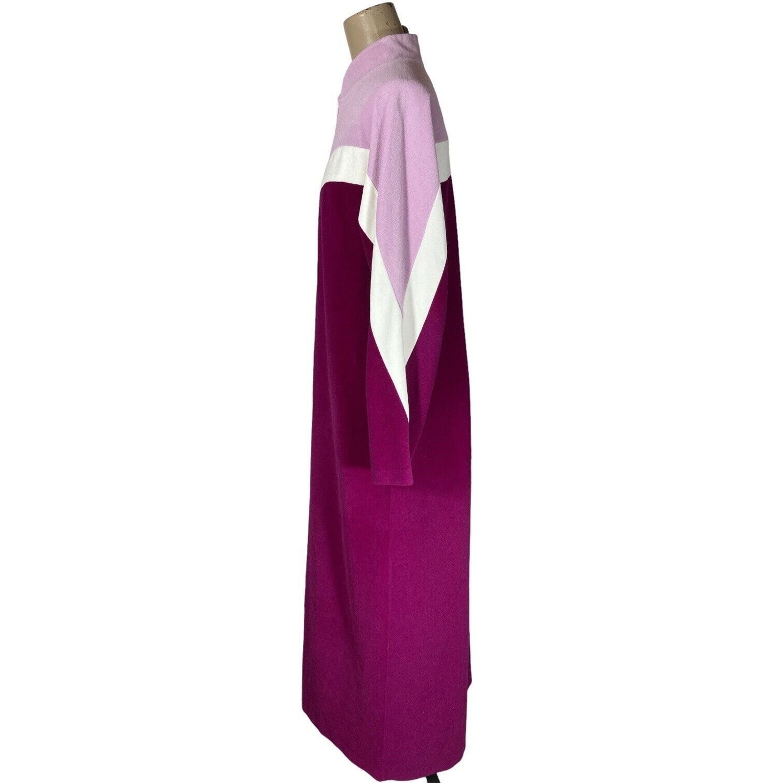 Vintage Vanity Fair Retro Purple White Stripe Velour Lounge House Coat Sz M