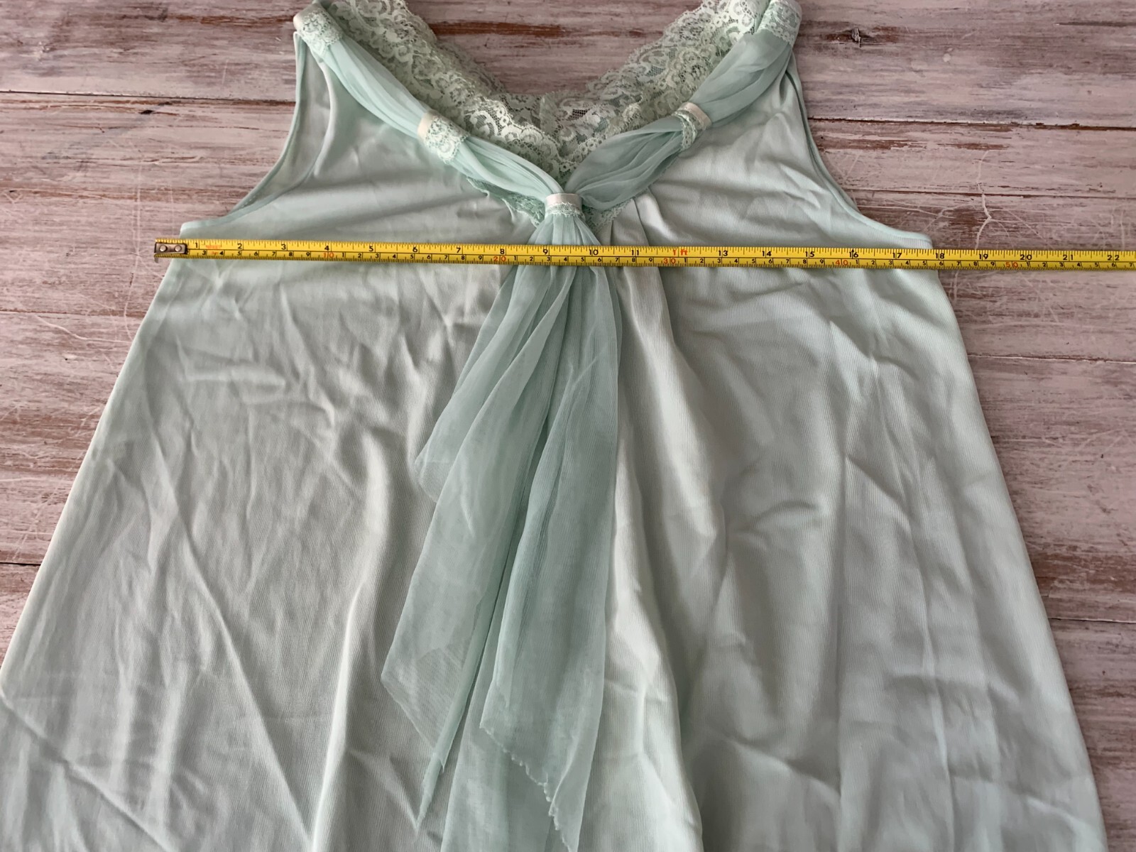 Vintage 1960s Mint Green Nylon Lace Chiffon Tie Elegant Classic Nightgown Sz S
