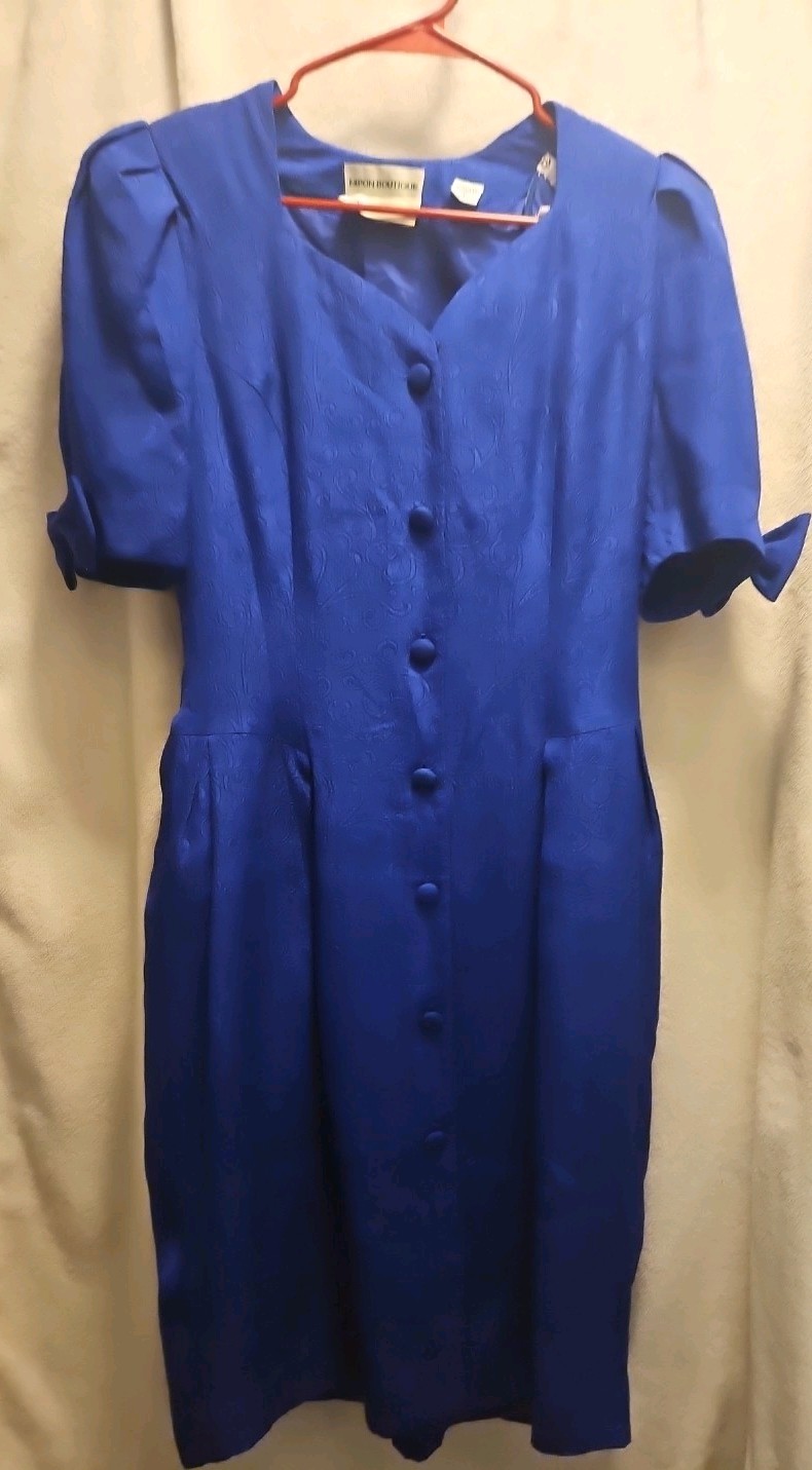 Vintage 100% Silk Nipon Boutique Pauline Lavitt Womens Size 6 Button Front Dress