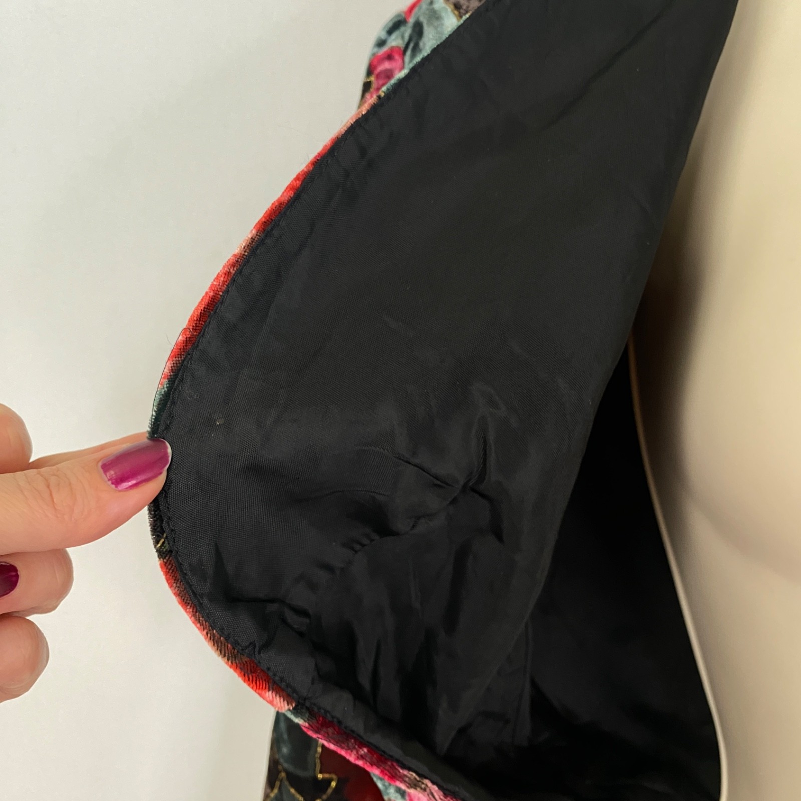 Vintage 1990s red velvet bolero jacket cropped long sleeve rose black green XS