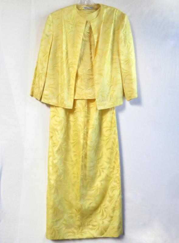 Cute Vintage James S. Lee & Co Women’s 3 pc Yellow Lace Skirt Set – No size tag