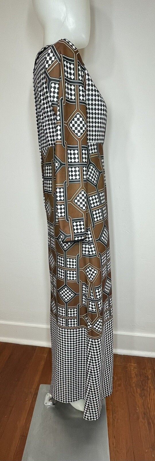 1970s 100 Parkhouse Hostess Dress Maxi Geometric Polyester SZ S/M ( FLAWS