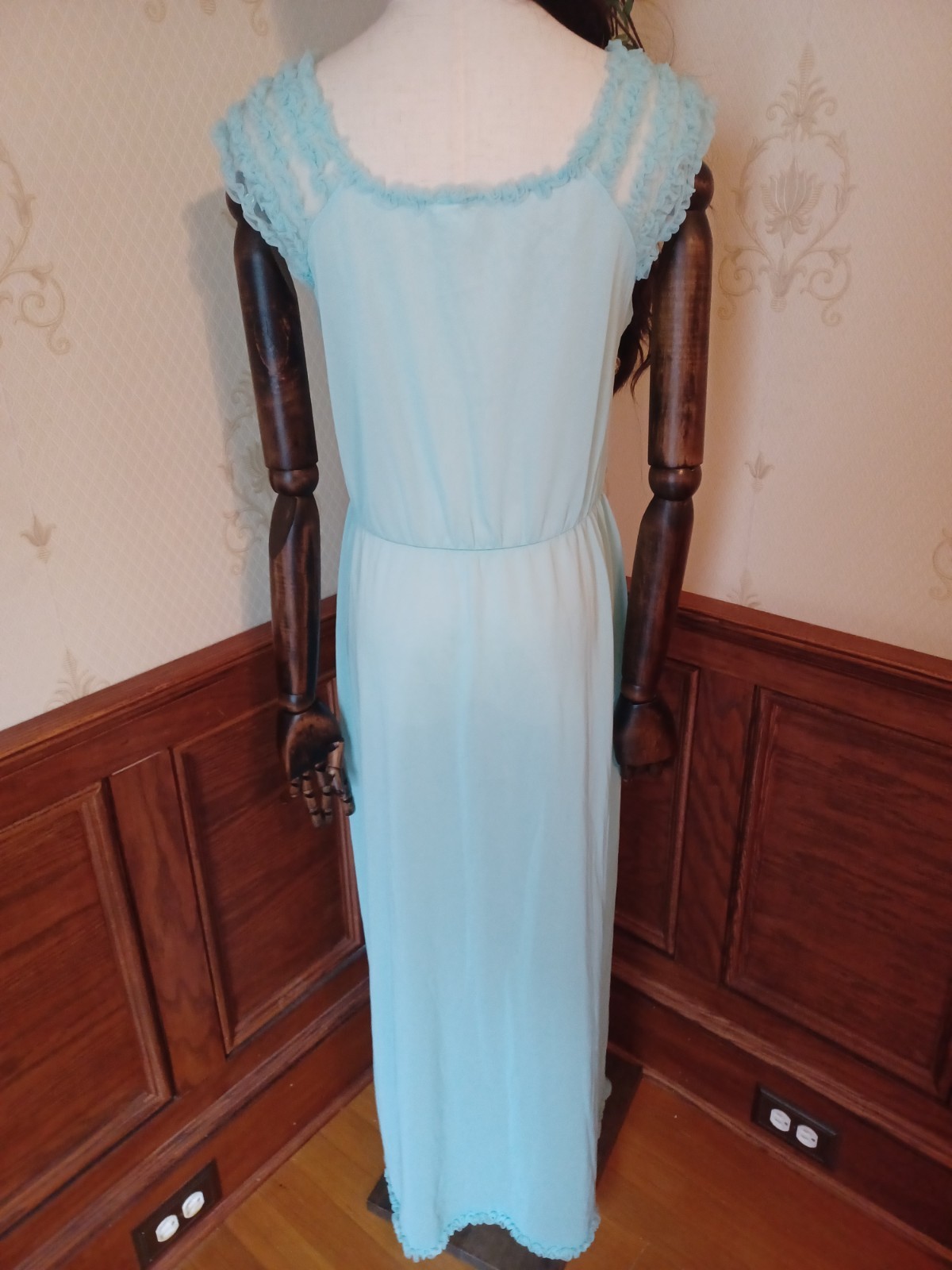 Vintage 1960s/1970s Blue Boho/Fairycore/Festival Slip Dress with Floral Bodice