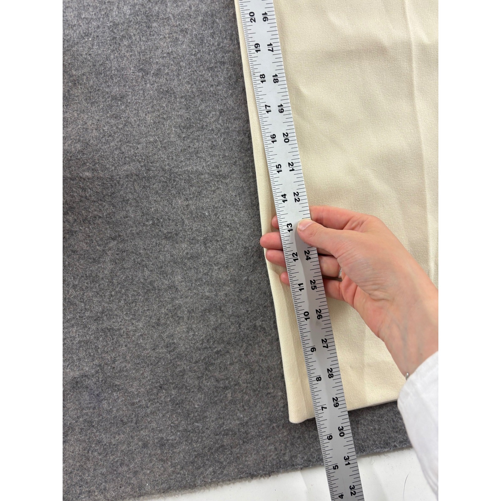 VTG High Waisted Wide Leg Trousers Cream Off White Polyester Pants 30×29.5″ Prep