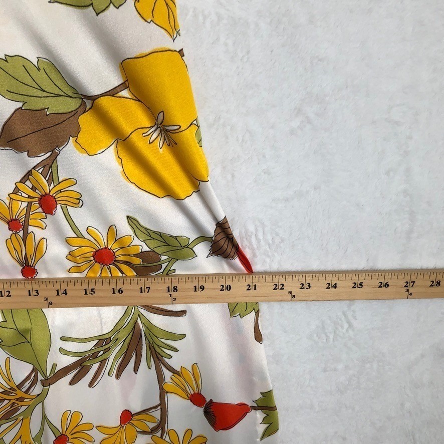 VTG 70s Floral Poppy Open Back Round Neck Halter Maxi Dress Sz S/M White