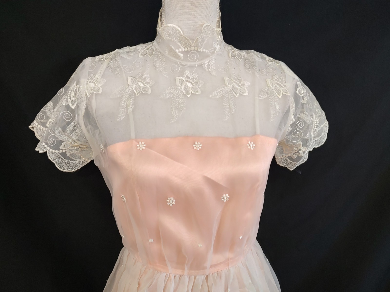 Vintage 80’s does 50’s Dress Peach Satin & White Lace Party Prom Formal Midi S