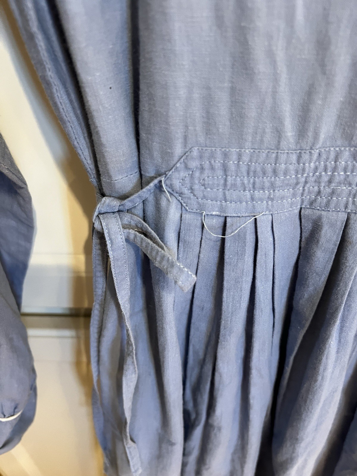 Vintage Small (4-6) Dress Blue Embroidered Long Sleeve CA 04973