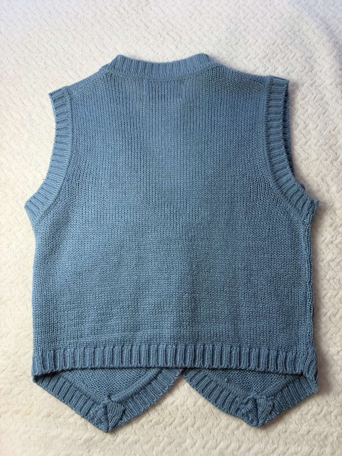 Vintage Women’s 1980s Blue Acrylic Sweater Vest Size L