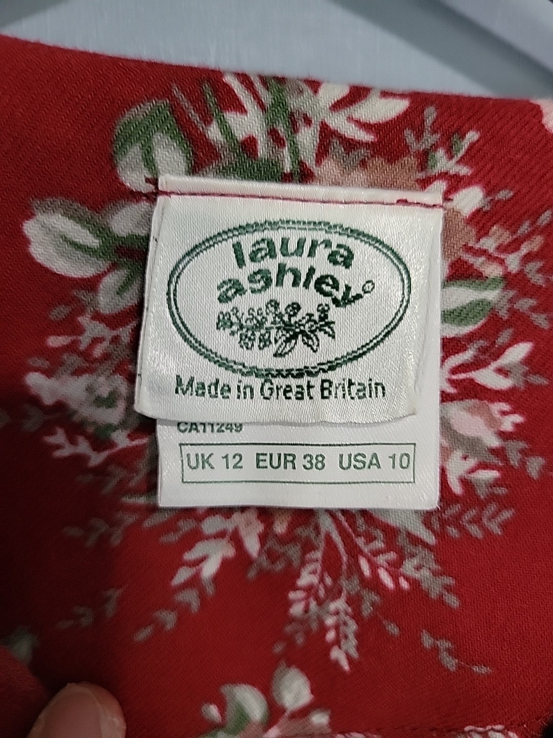LAURA ASHLEY Dress Women’s Sz 10 Prairie Cottagecore Lace Collar Red Floral