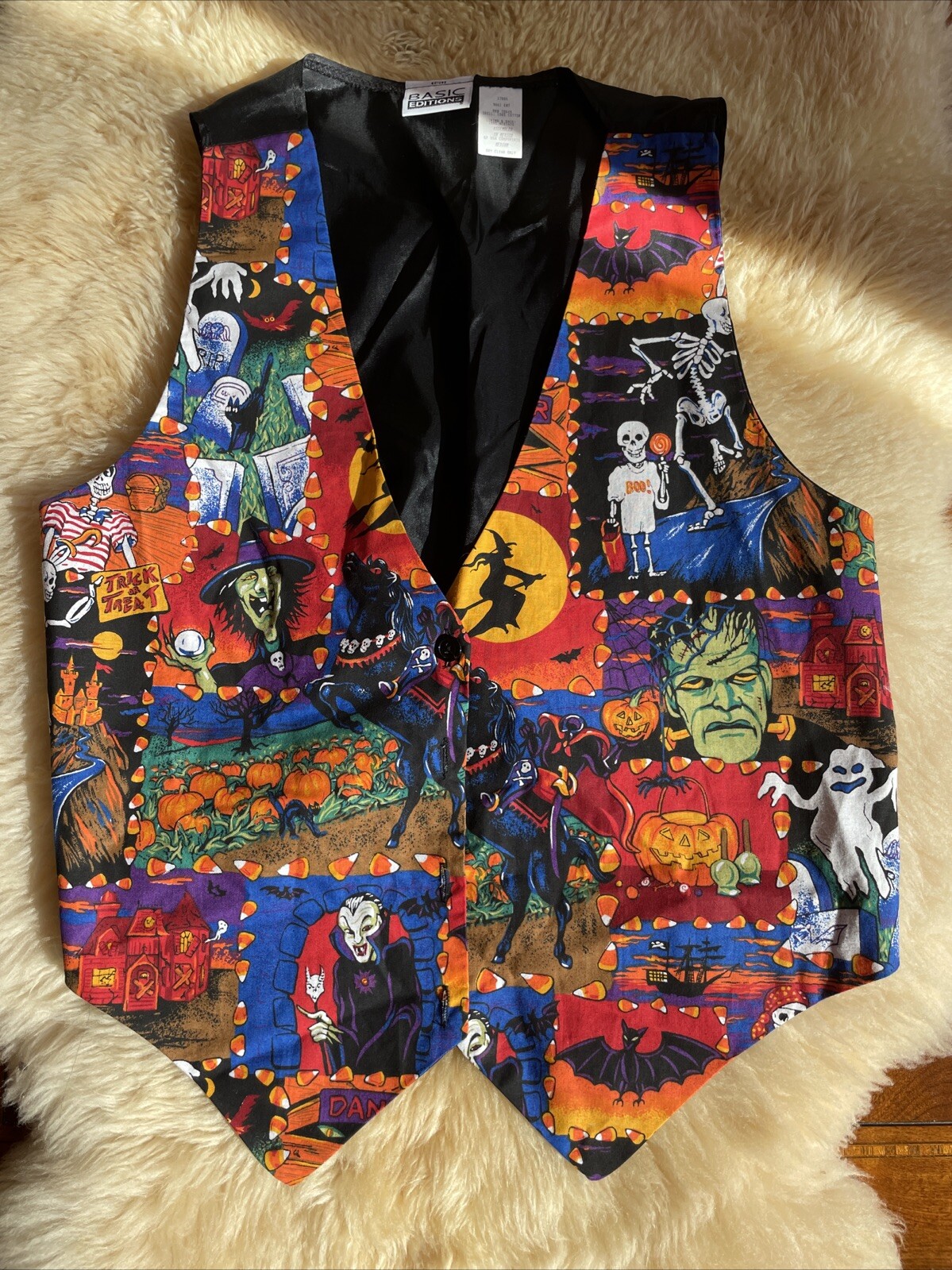 Vtg 90s Basic Edition Halloween Vest Ghosts Pumpkins Art Witches Bats Hipster MD