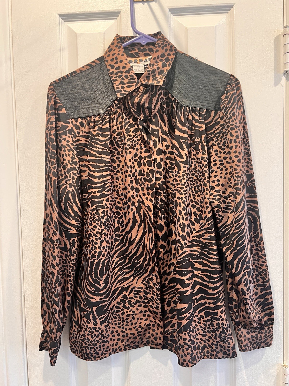 VTG 80s Jordan Animal Print Blouse Faux Leather Shoulder Leopard Tiger Size 5/6