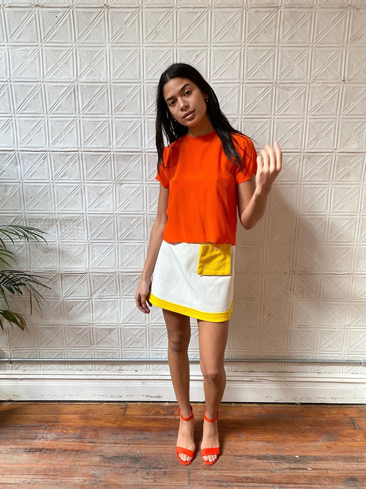 90s Orange Silk Crop Top – Petite Short Sleeve Blouse