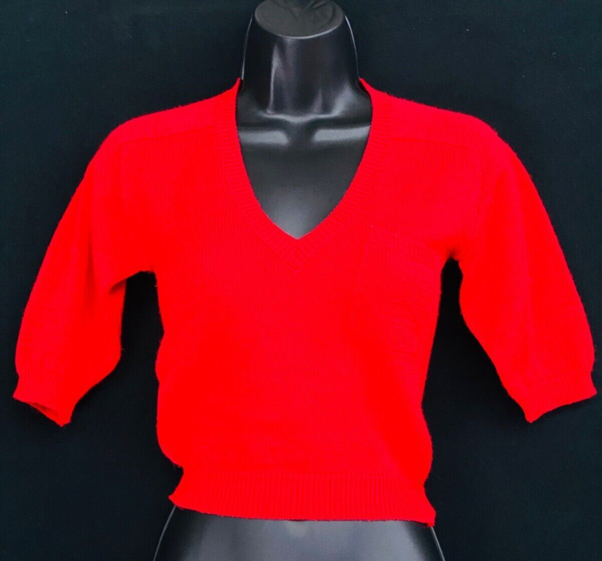 Vintage red cropped sweater, short sleeve V neck acrylic pocket 1970s 1980s XS S