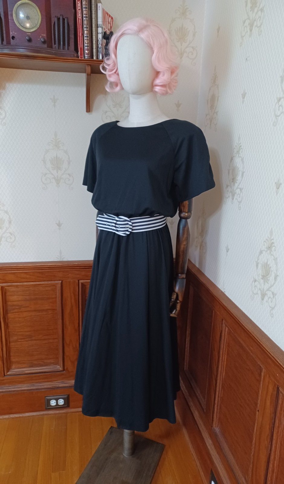 Vintage 1980s Carriage Court Puff Sleeve Black Stripe 80s Does 40s Tea Dress