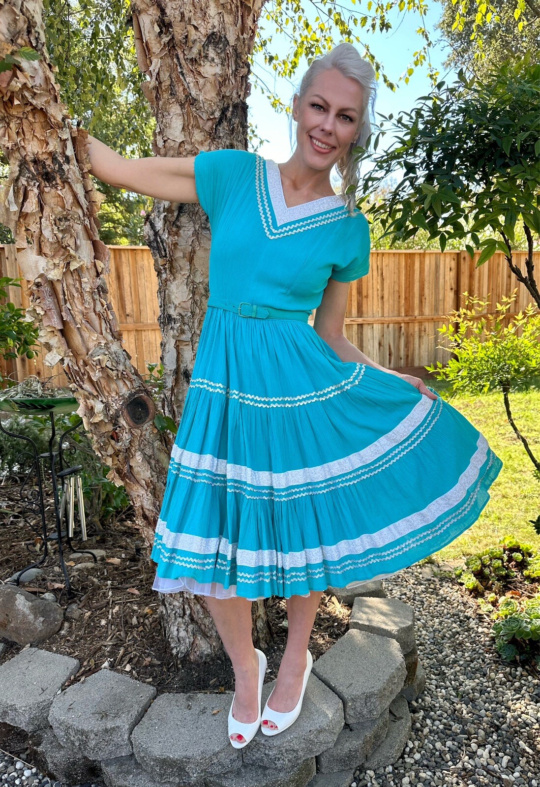 Vintage 1950s Patio Dress / Belt Circle Skirt Flower Squaw Fiesta USA Sz 2 / S