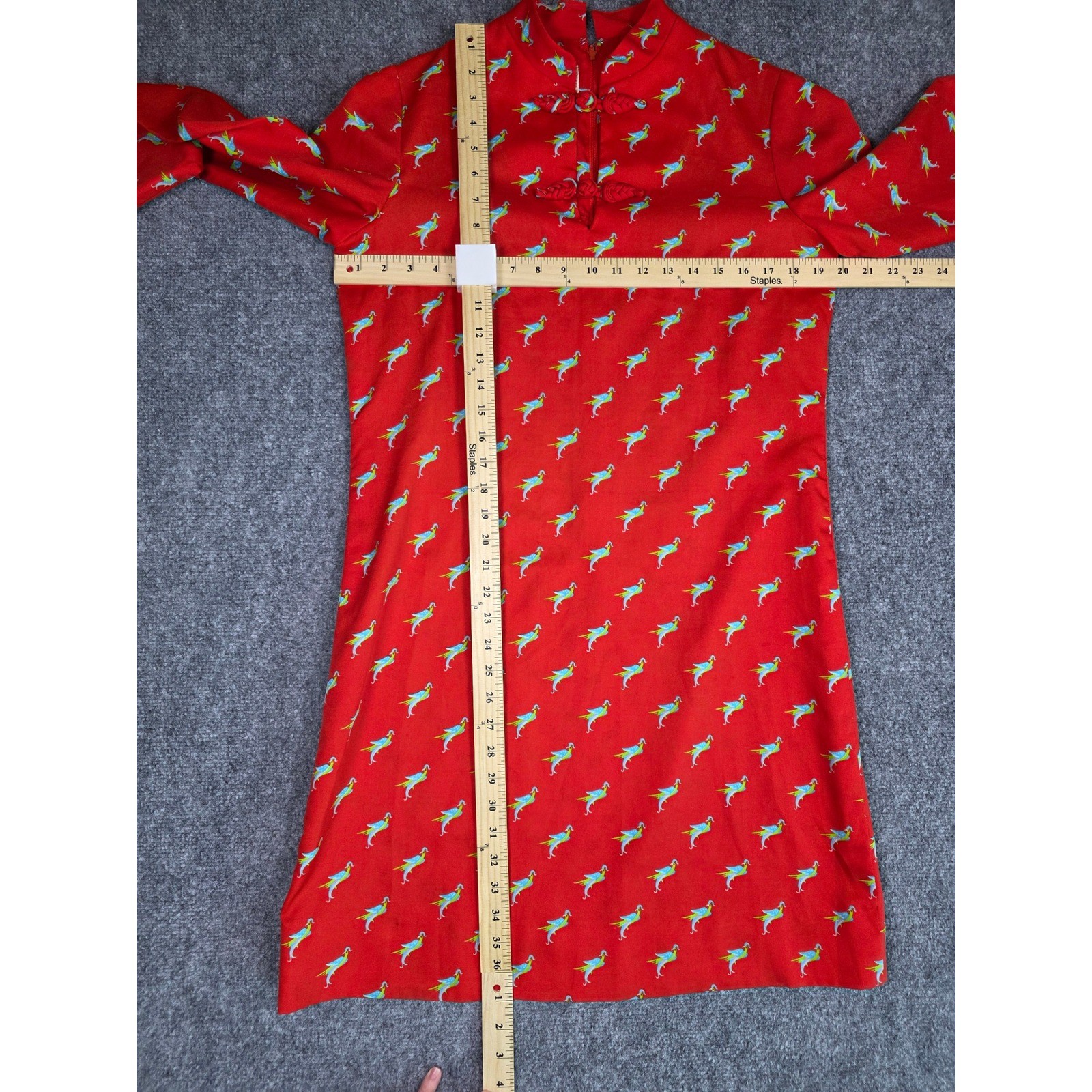 VTG 70s Nordstrom Boutique Red Bird print Dress Mandarin Collar Frog Closure M