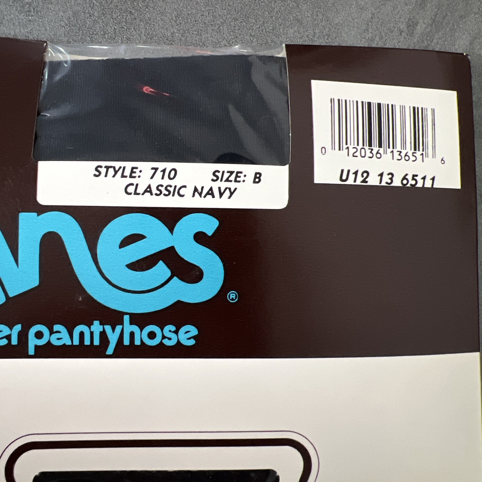 VTG 1997 Hanes Ultra Sheer Pantyhose Classic Navy Control Top Sandalfoot Size C