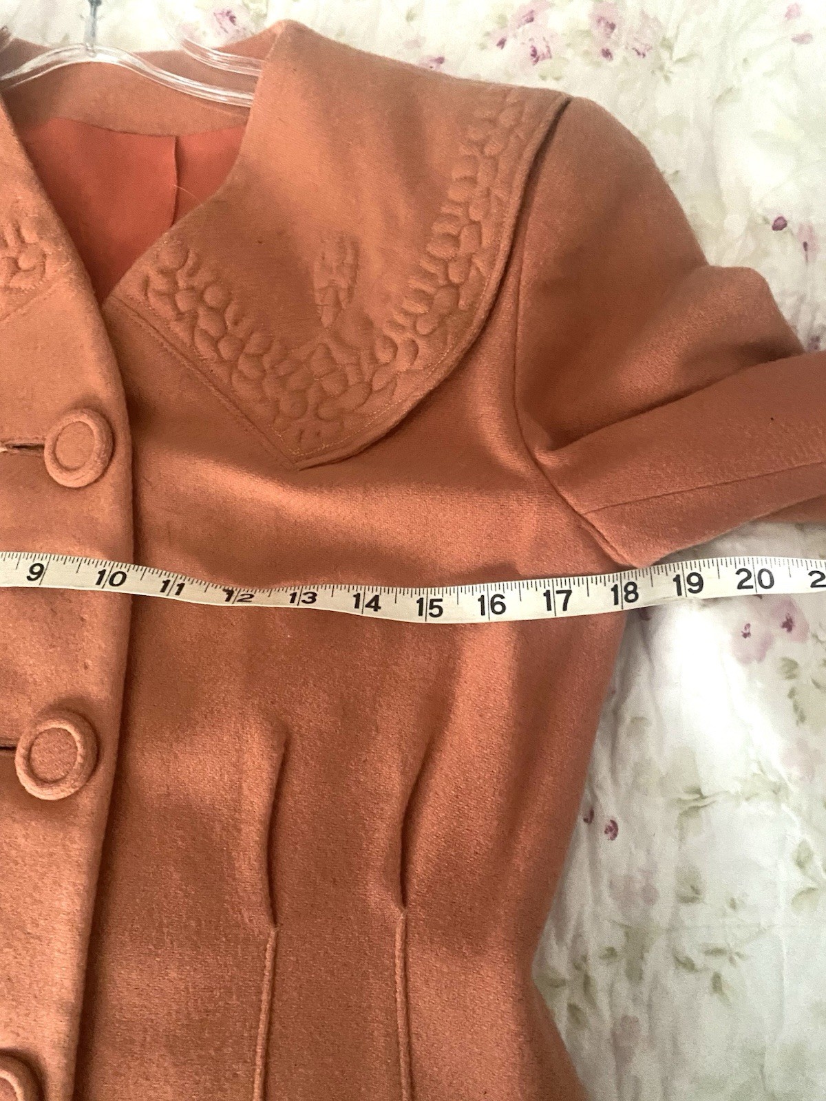 Vintage 1940’s Tufted Peach Fitted Jacket Bonny Juniors