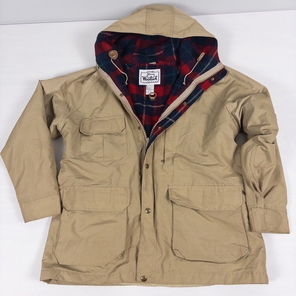 Vintage Woolrich Chore Barn Jacket Women L Tan Wool Plaid Lining USA Made 8304
