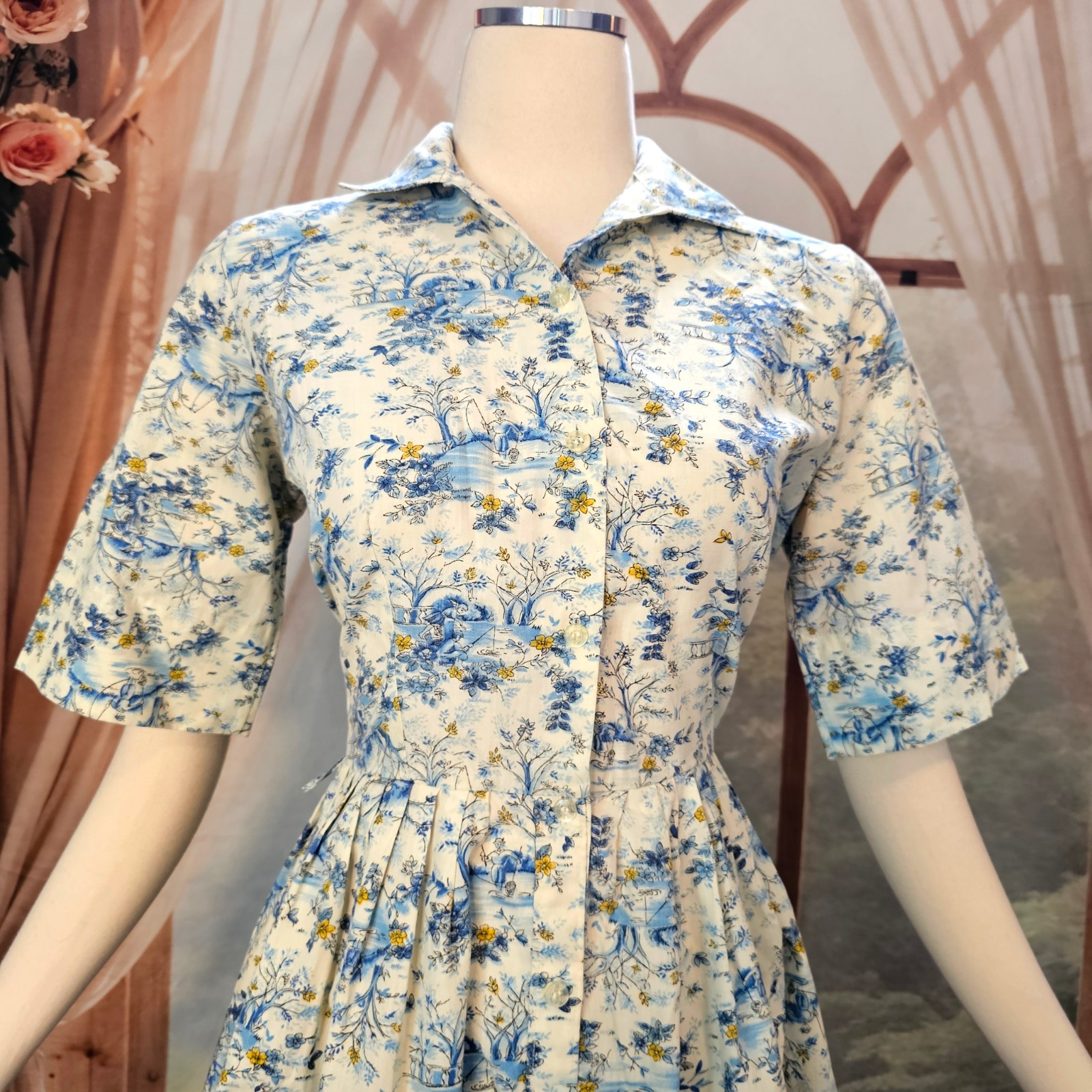Vintage 1950s Fit and Flare Dress Swing Shirtwaist Novelty Print Blue Yellow