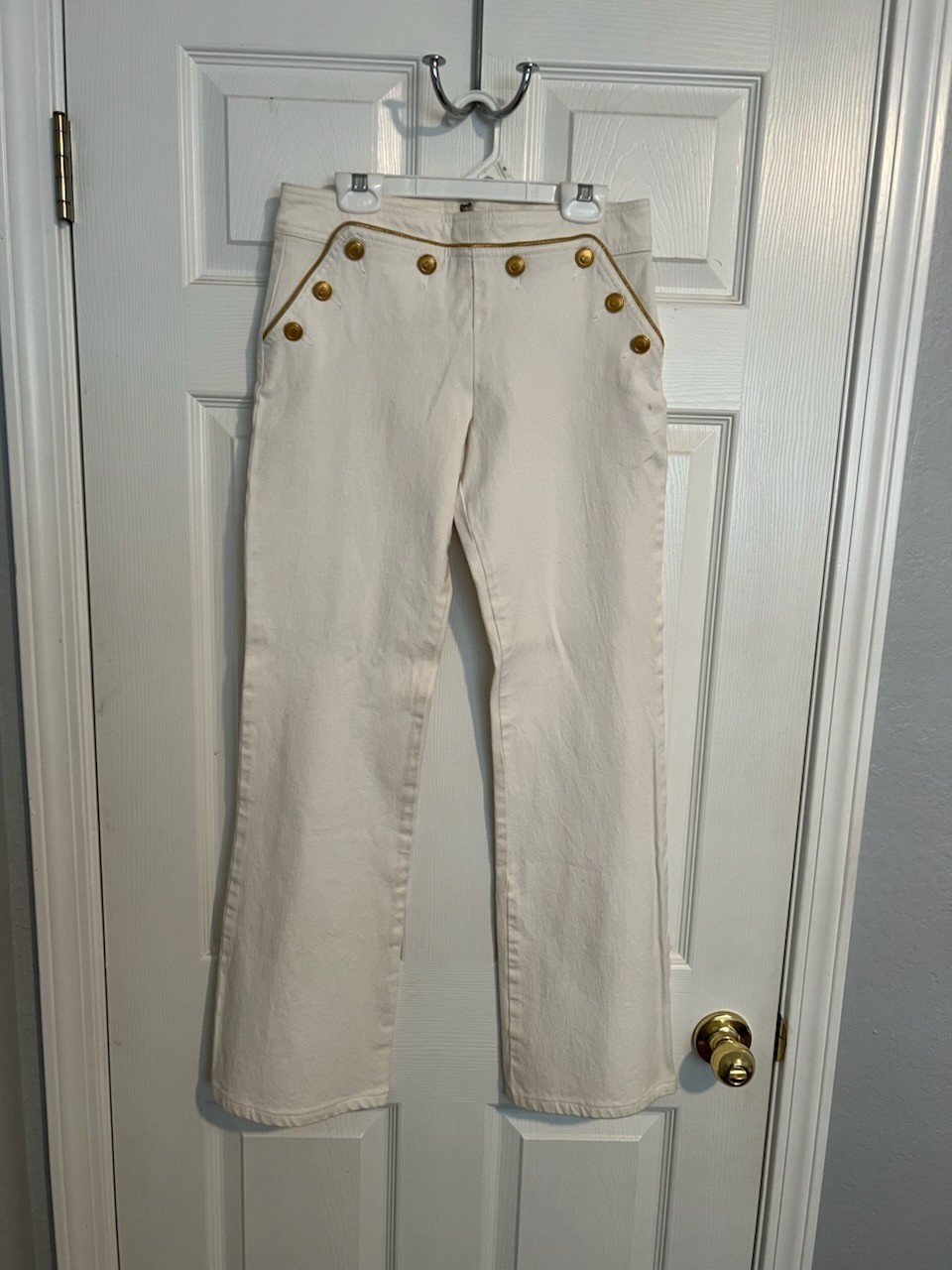 Women’s A.B.S. White Vintage Jeans By Allen Swartz, Gold Button Accents, Size 27