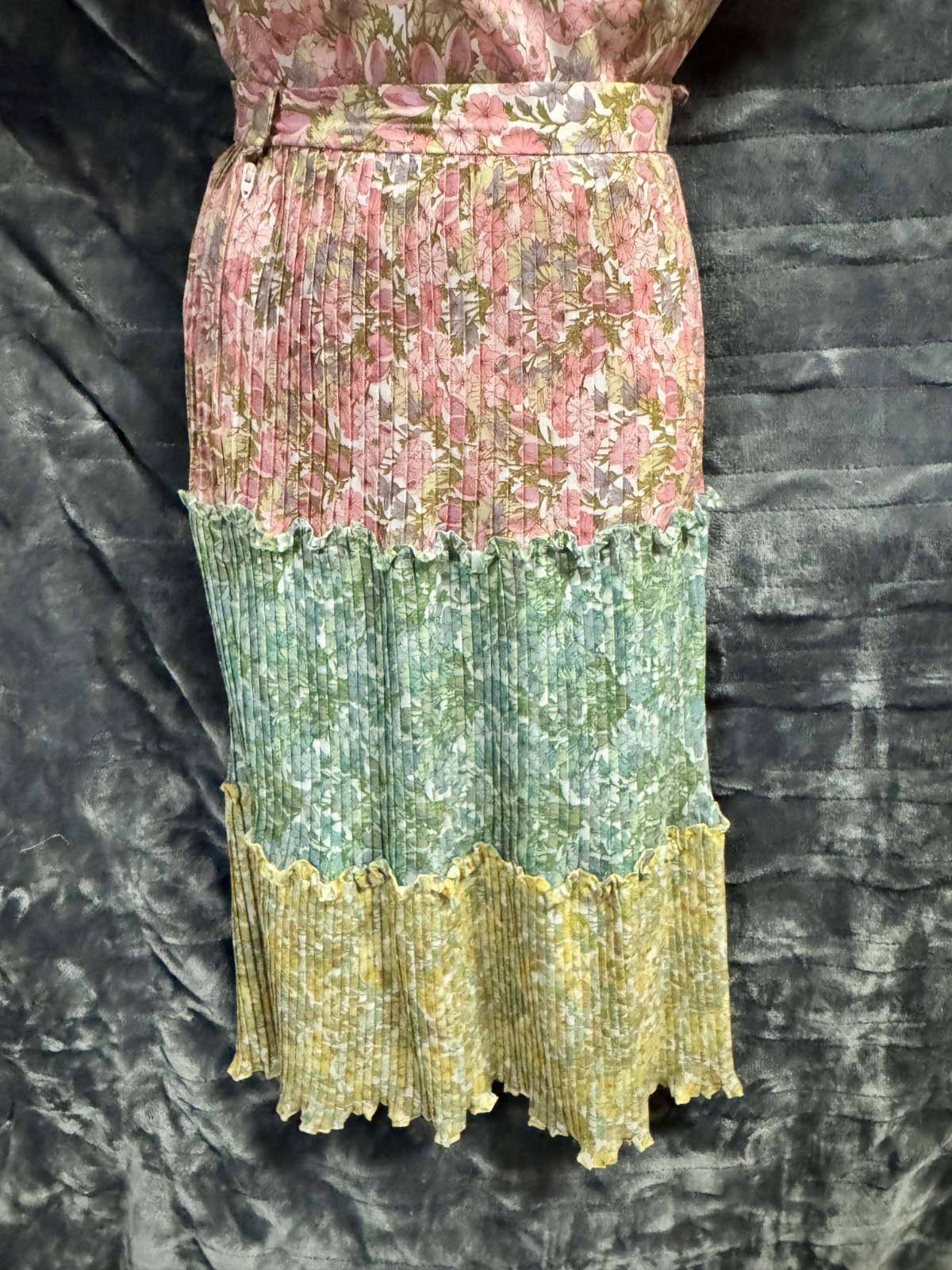 Vintage Handmade Blouse and Skirt Set x-small/small
