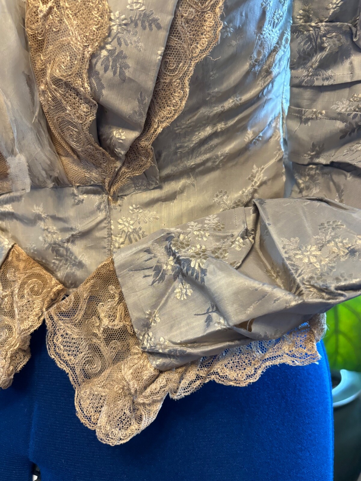 Antique Dress Bodice Victorian -Gray with lace and pink trim