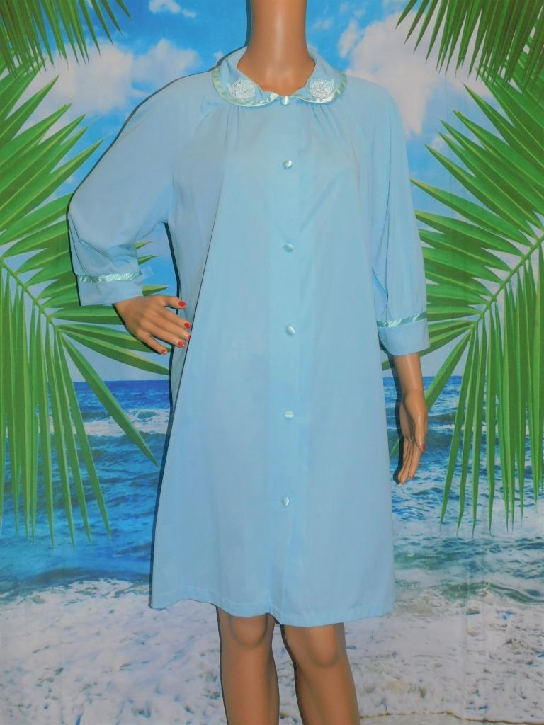 SALE $8.00 ARISTOCRAFT Button front Housecoat Lingerie Robin Egg Blue S/M