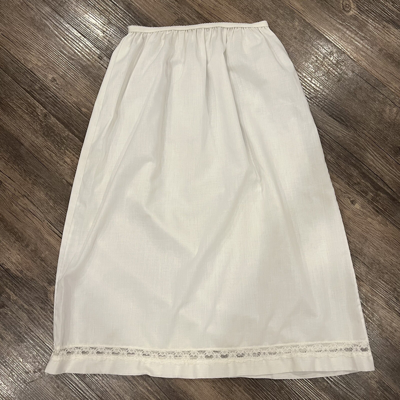 Stone Lingerie Half Slip L White Lace Trim Cotton Polyester Blend Vintage 70’s