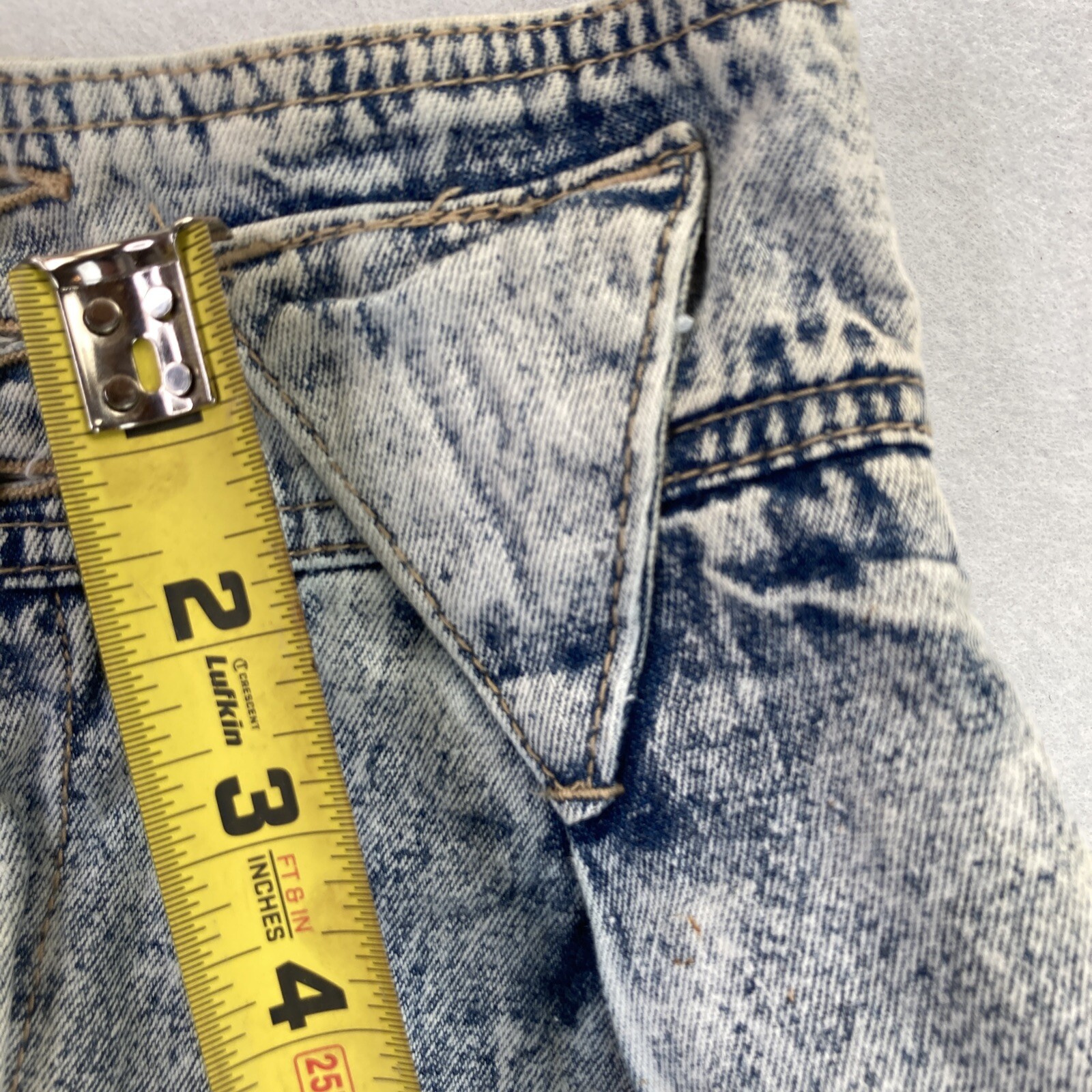 Vtg Y2K Acid Wash Denim Women’s Shorts High Waist Mom 90s Sz 7 /8 Small Juniors