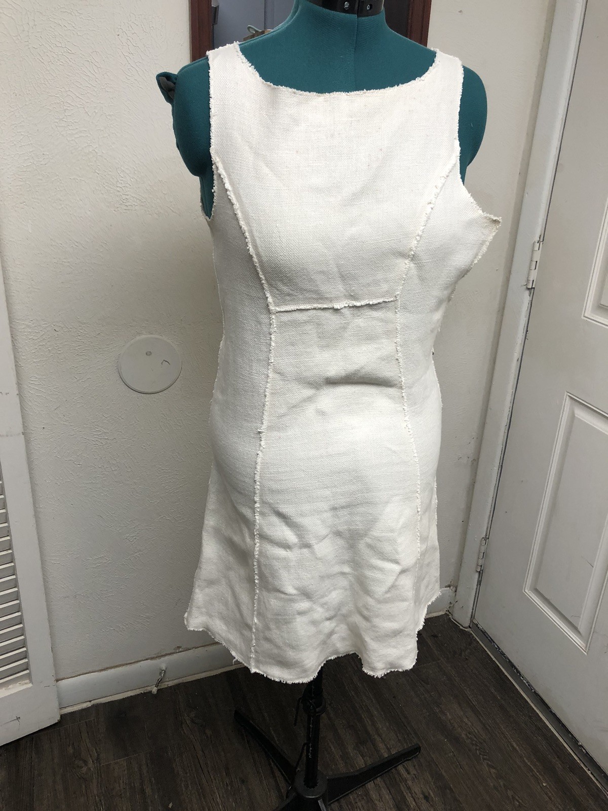 VNT Balmain Linen Dress Off White Sleeveless Size FR 42 US 10 Made In Italy