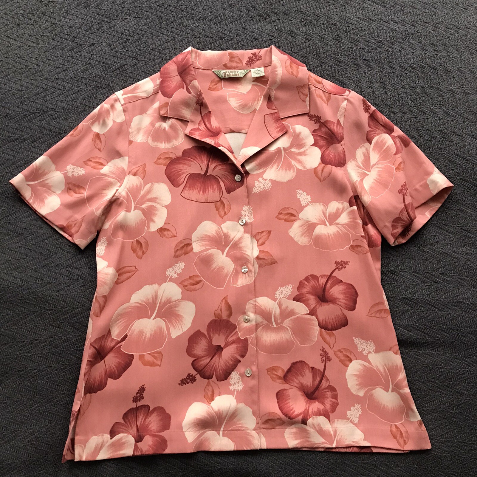 Vintage Tommy Bahama 100% Silk Pink Hibiscus Floral Tropical Blouse Small