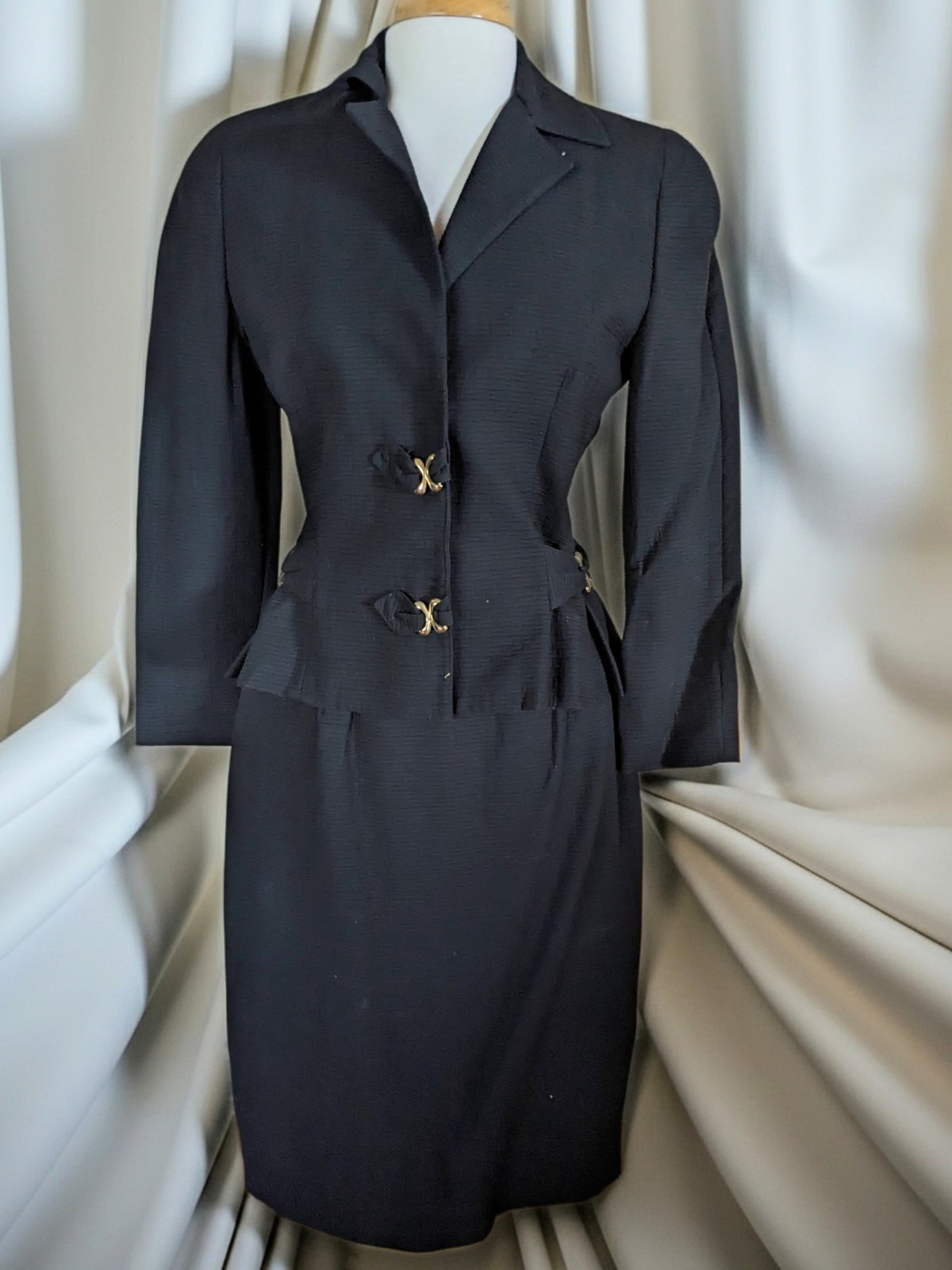 Vintage 80s Ilie Wacs Saks Fifth Avenue Skirt Suit Size 10 Wool Peplum