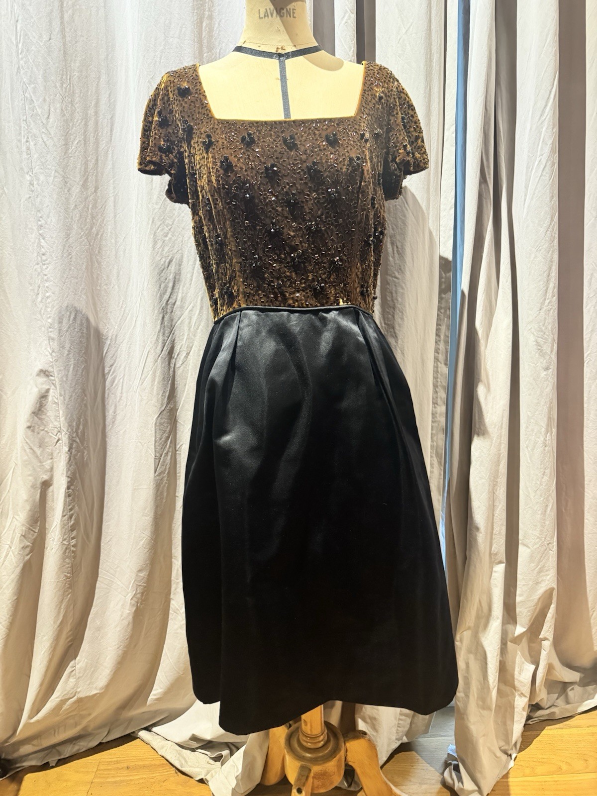 Vintage Christy’s Manchester 100% SILK Beaded Velvet And Satin Couture Dress M