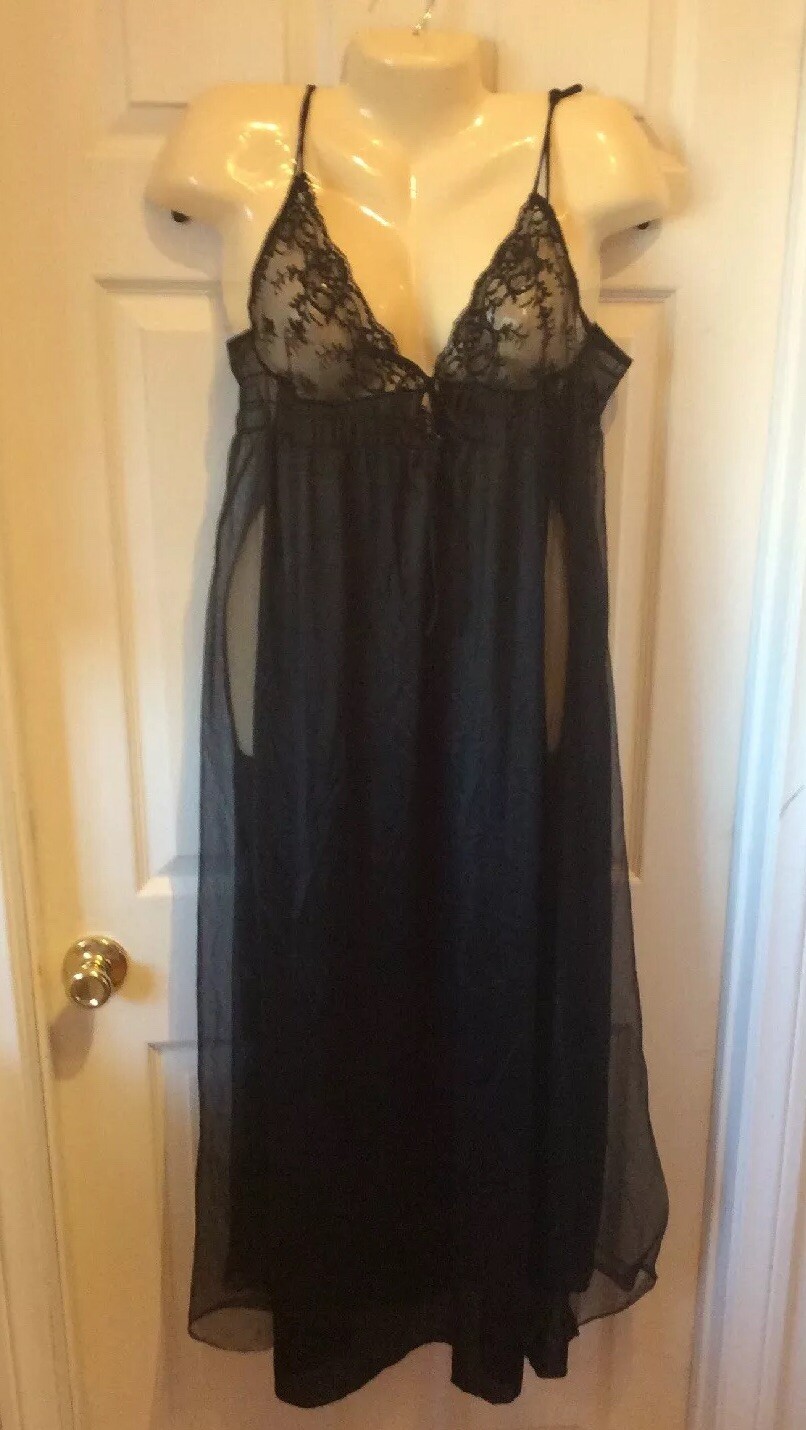 Vintage “Movie Star” Brand Nightgown Sz M 34-36 Black Full Length Sexy!