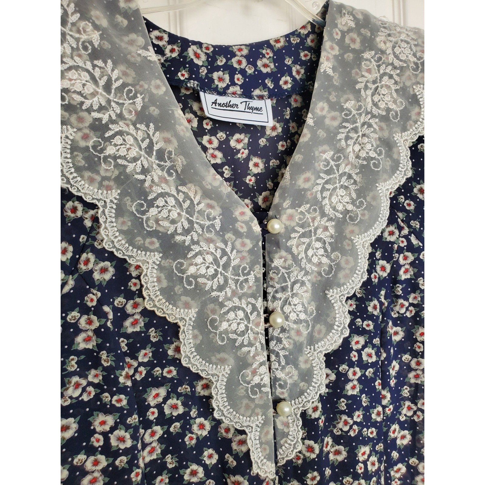 Vintage Prairie Dress Blue Floral Lace Collar Cottagecore Pearl Button 12