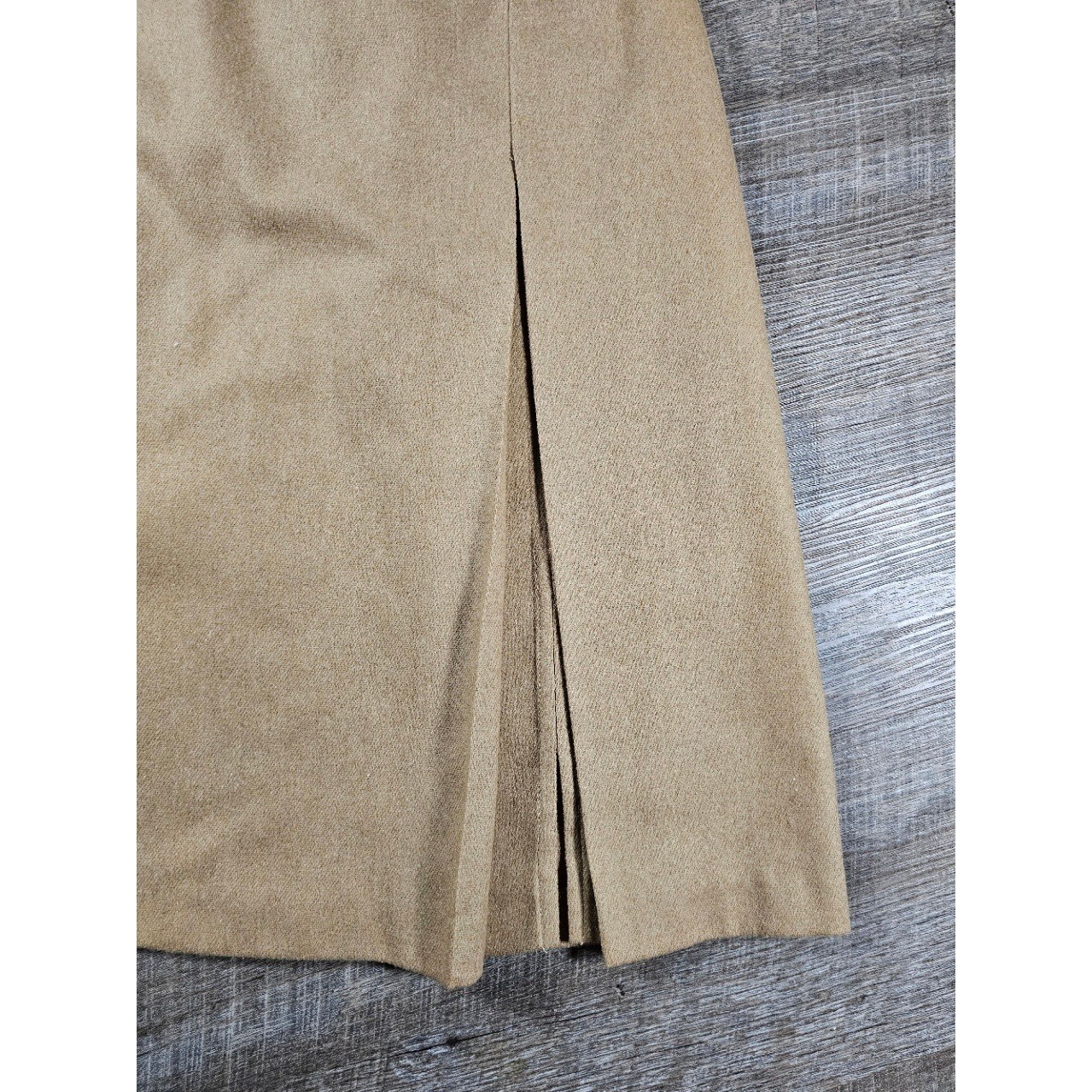 Vintage ILGWU Union Made Camel Wool Blend A-Line Midi Skirt Pleated Tan Sz 9/10
