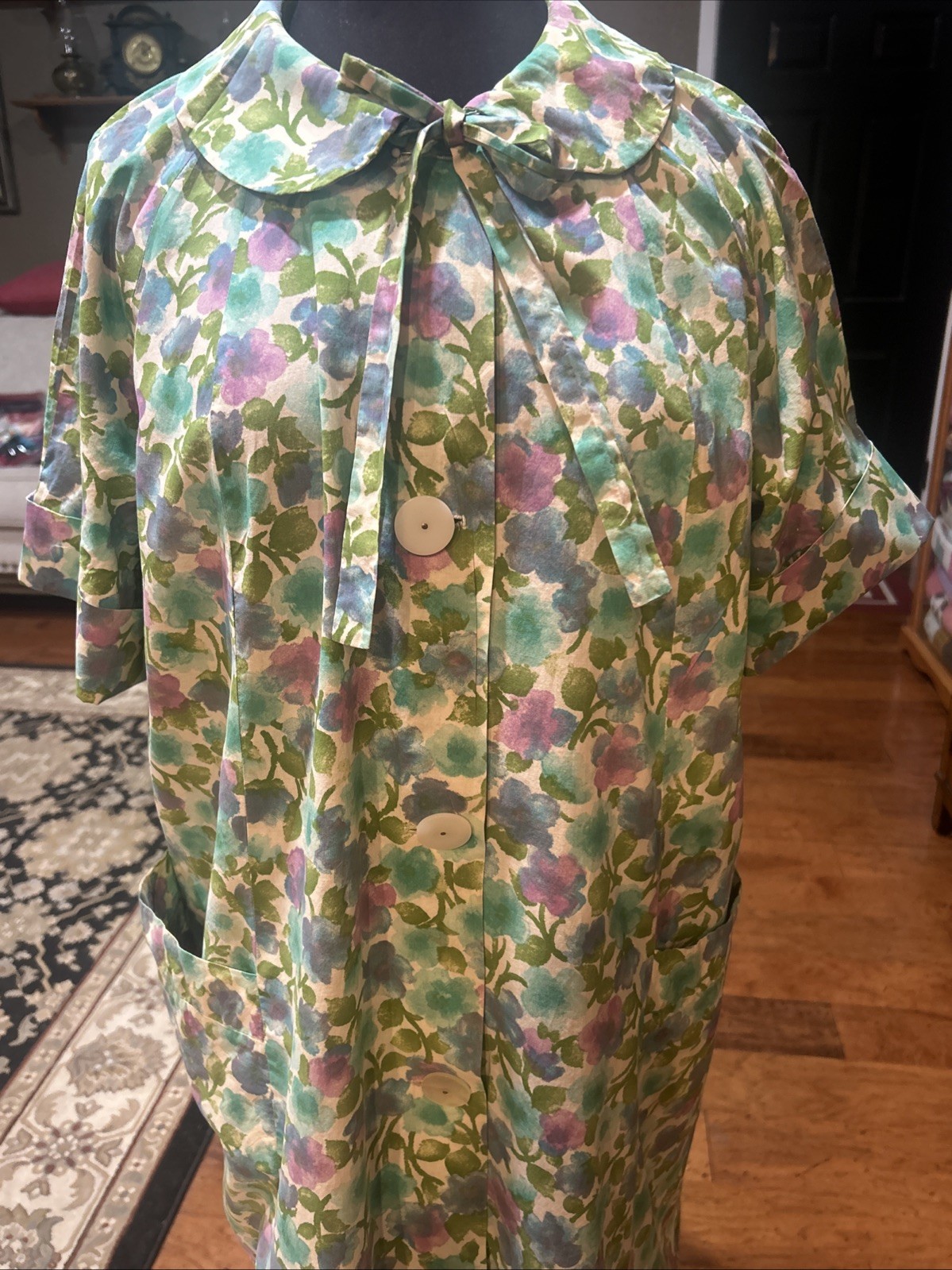 Vintage Maxam Housecoat House Coat AMAZING Fabric PRINT! Pockets Buttons EUC