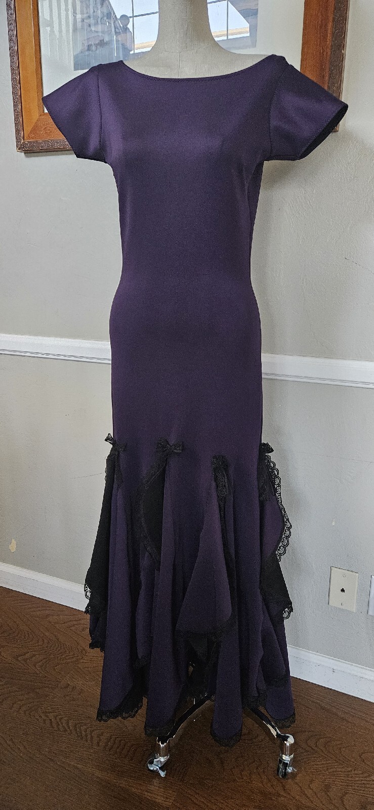 Vintage 1990s purple NEOPRENE ball Gown From Eastern Europe Size Medium