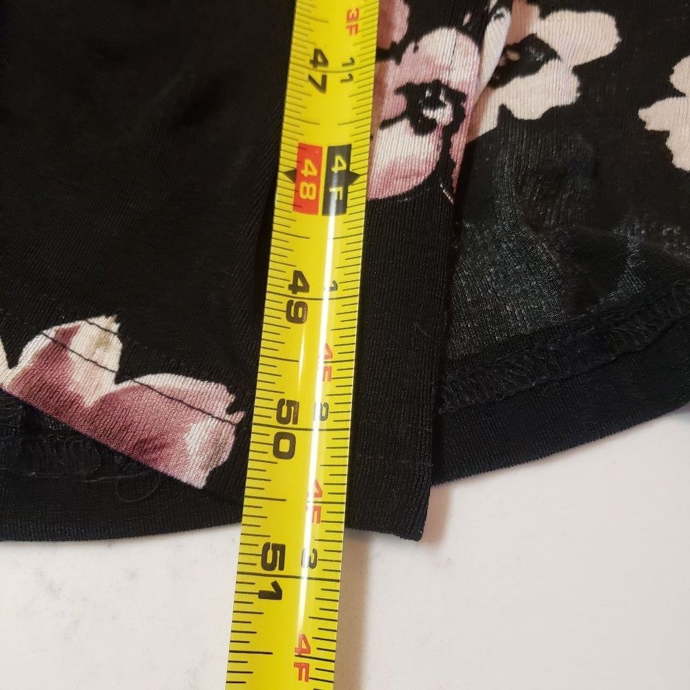 KNAPP Studio 90’s dress size Medium vintage stretch floral black side slit
