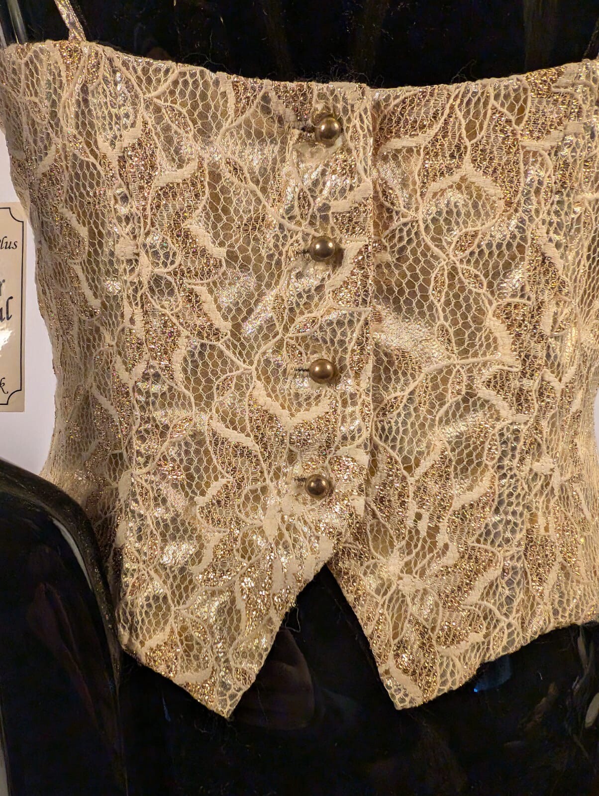 GLAMOUR VINTAGE 1980’S METALLIC GOLD LAME CAMISOLE TOP BY GUNNE SAX W TAGS